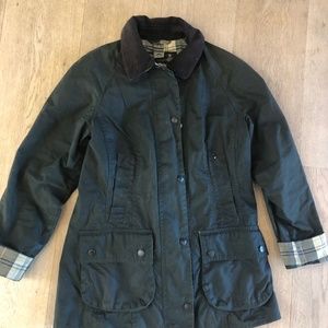 Barbour Waxed/Coated Beadnell Jacket